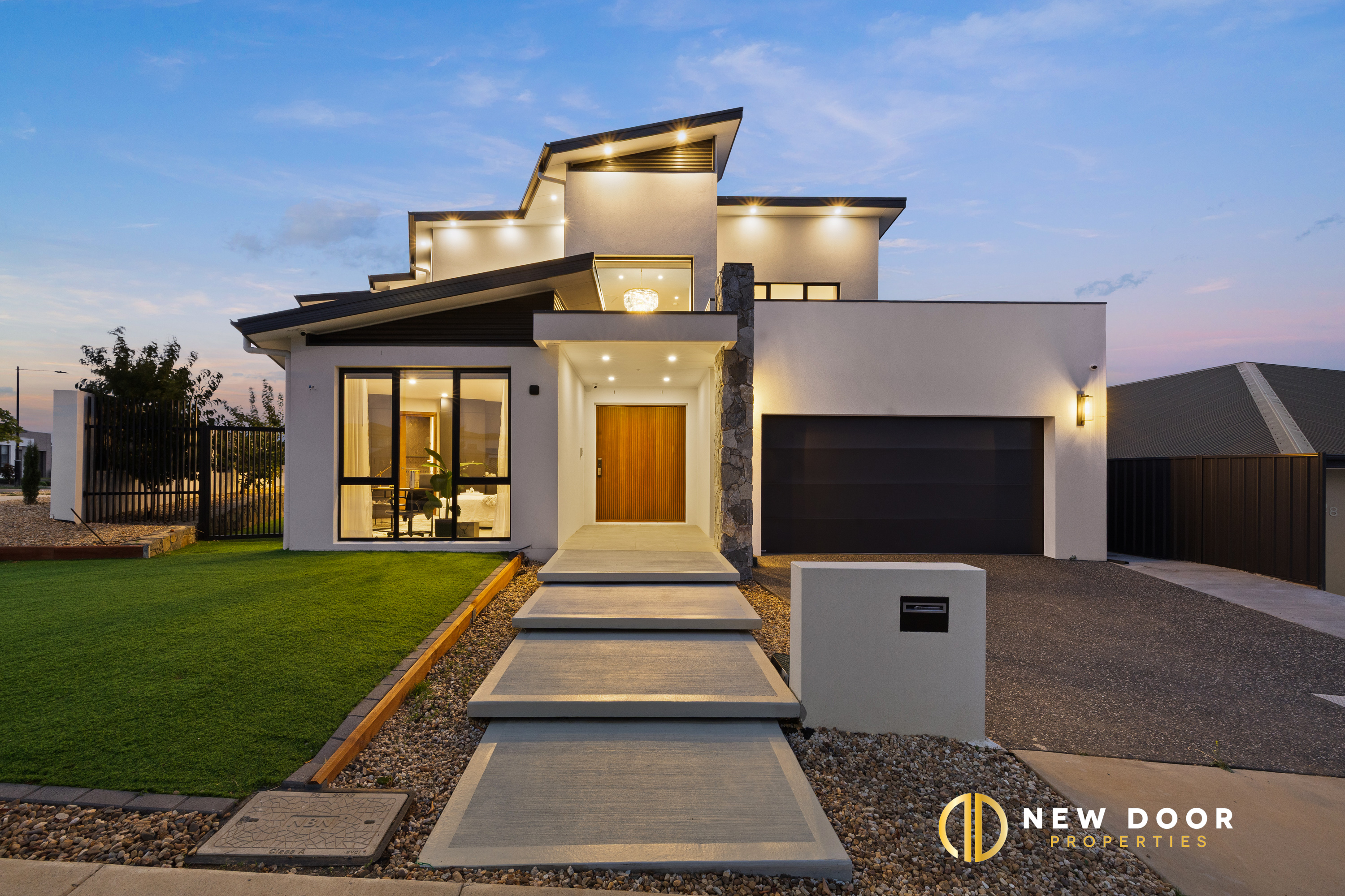 30 Klaus Moje Street, WHITLAM, ACT